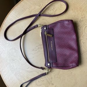 Cross body bag/wristlet
